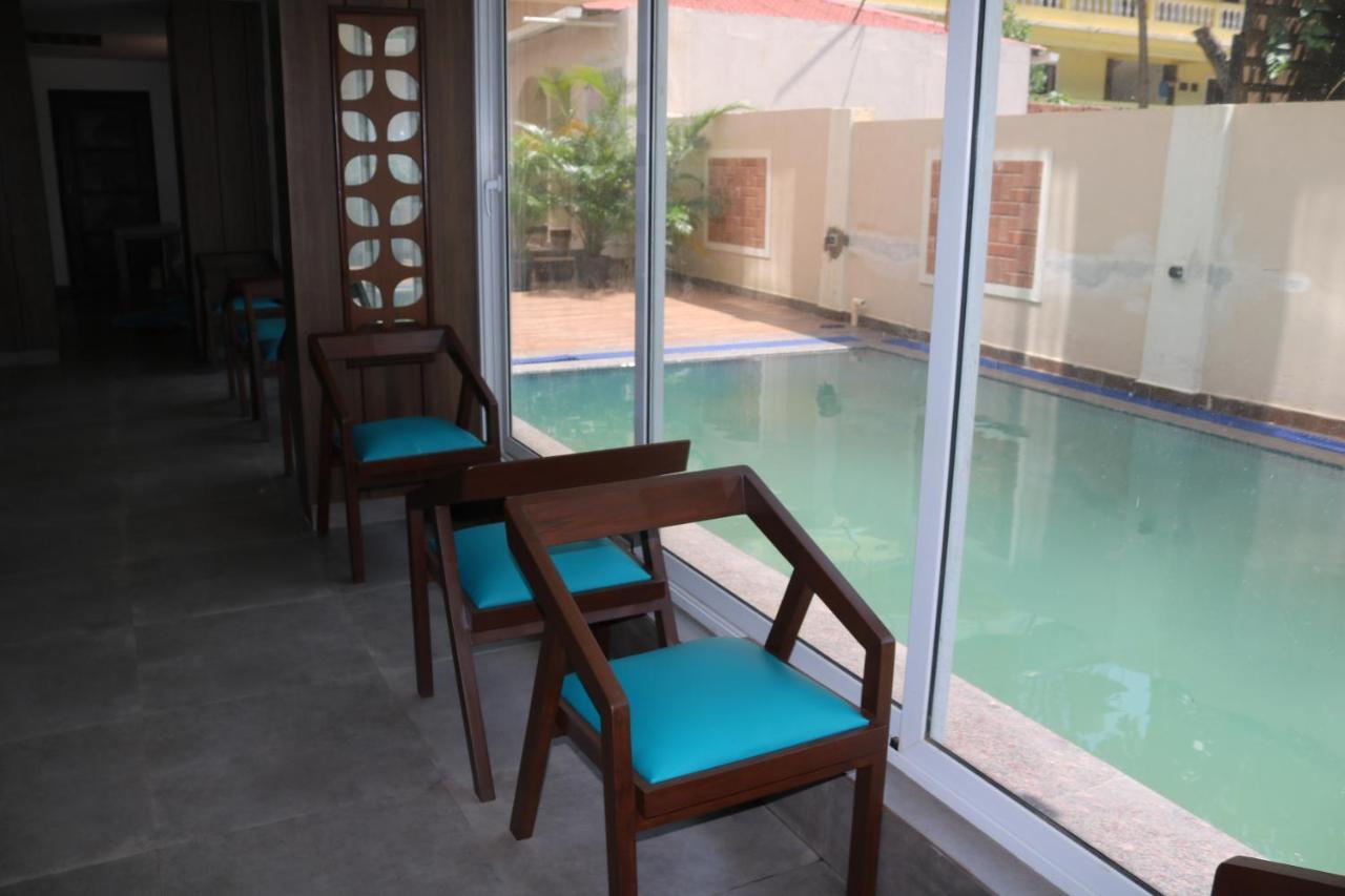 Hotel Centro Calangute Buitenkant foto