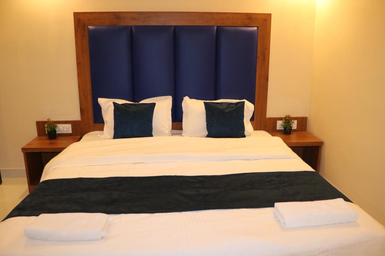 Hotel Centro Calangute Buitenkant foto