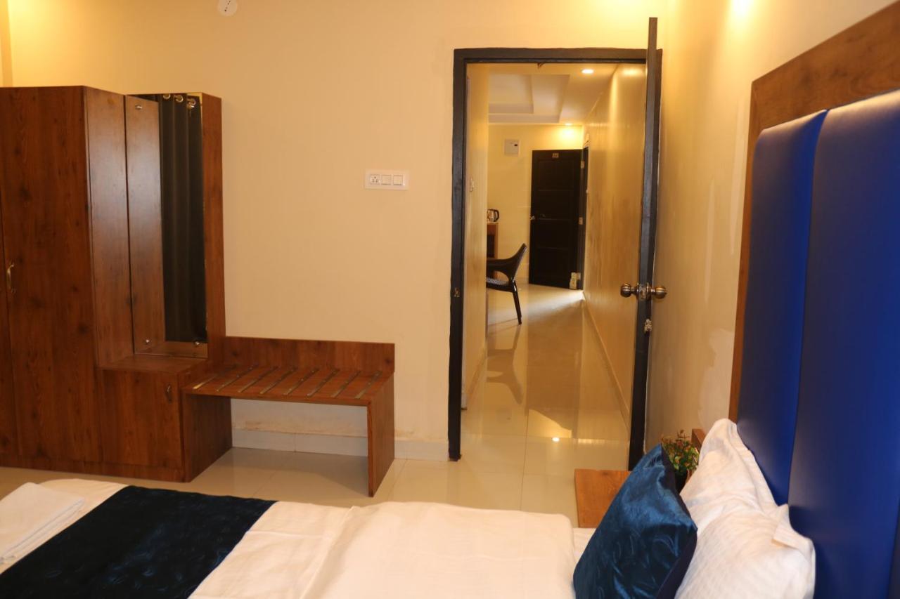 Hotel Centro Calangute Buitenkant foto