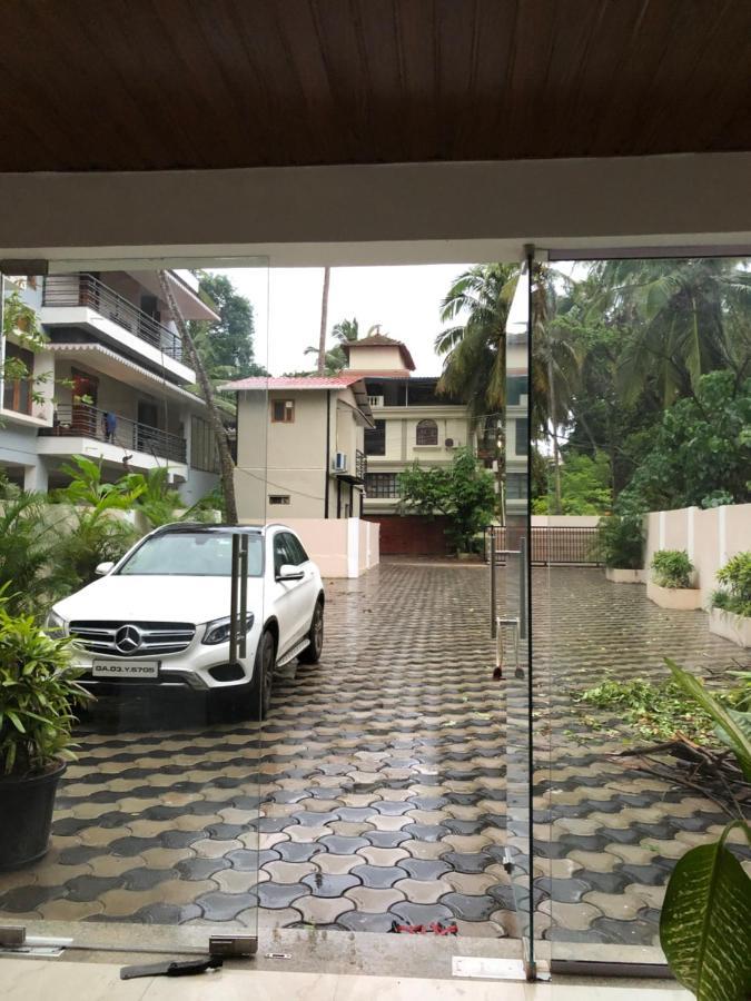 Hotel Centro Calangute Buitenkant foto